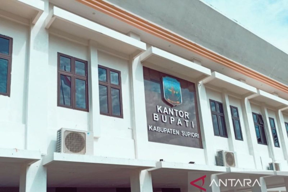 Pemkab Supiori Papua perkuat pengawasan pengelolaan keuangan 43 OPD