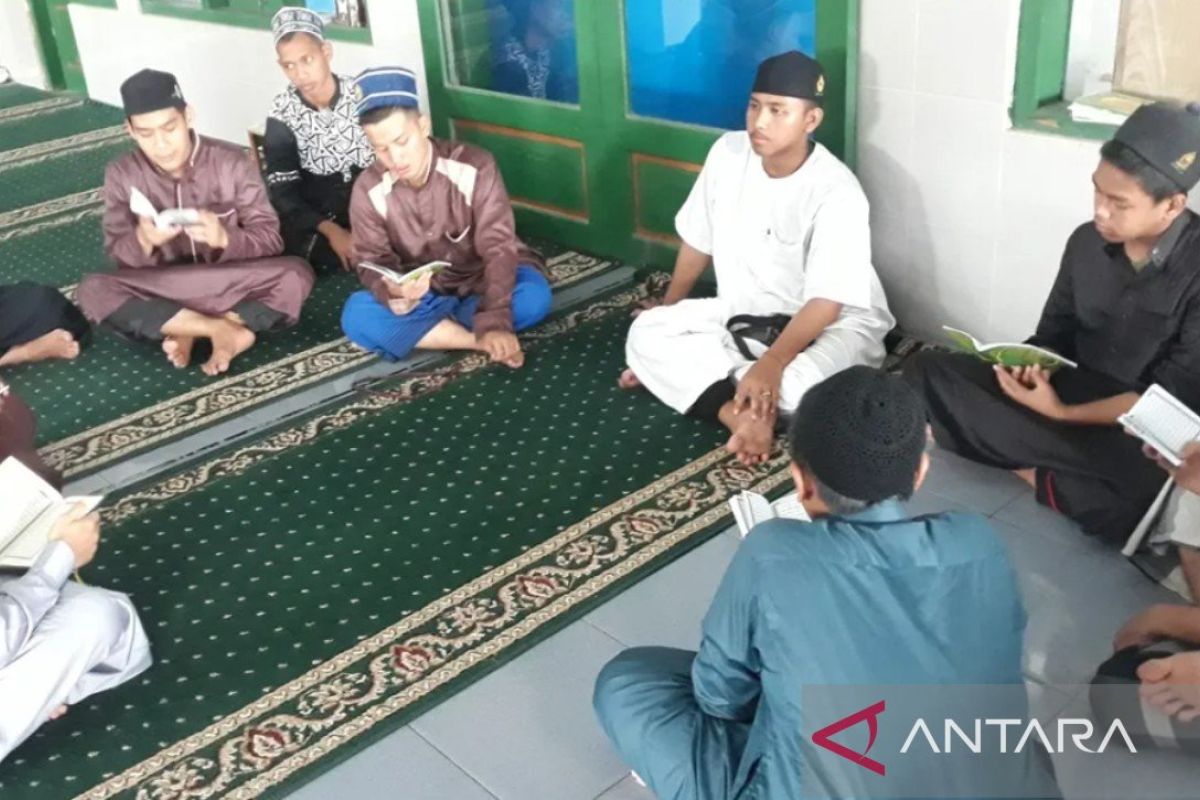 Pemkab Pamekasan beri insentif bagi ribuan guru ngaji