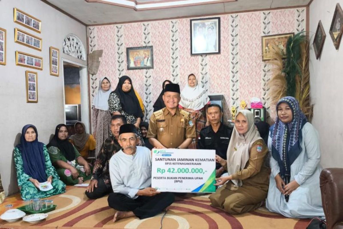 BPJS Ketenagakerjaan gelar sosialisasi dan penyerahan santunan jaminan kematian di Nagari Kajai