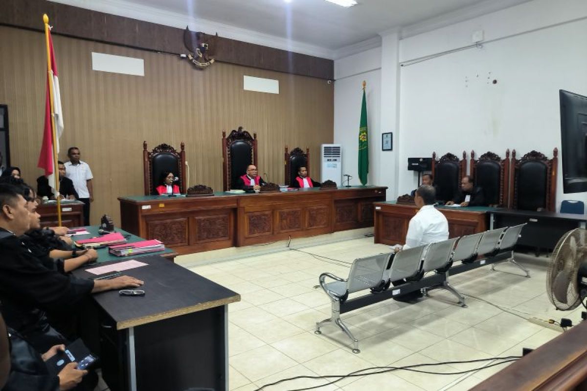 JPU Kejari Kota Kupang mendakwa mantan Kapolres Ngada cabuli tiga anak