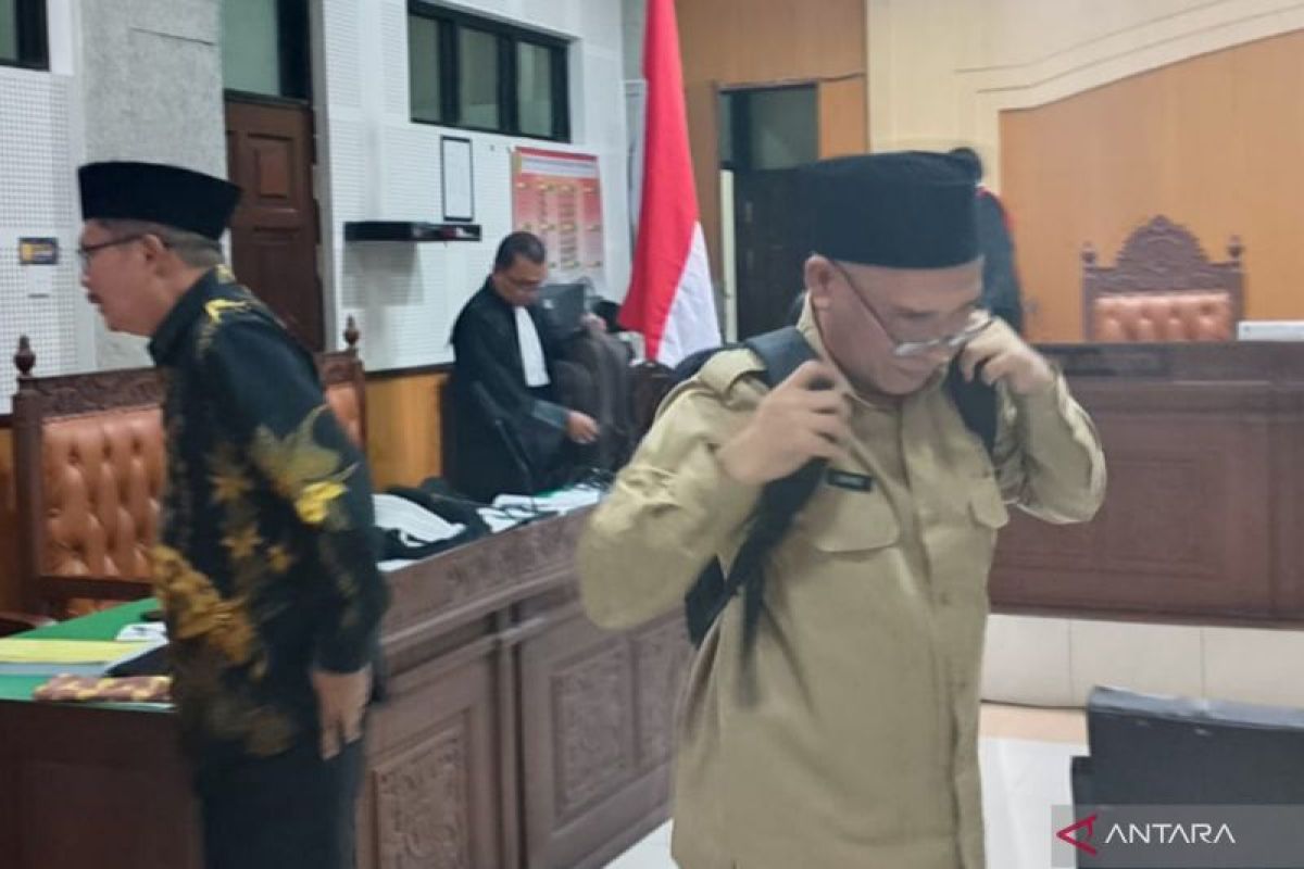 Hakim bentak eks Karo Umum Setda NTB  berbelit dalam kesaksian korupsi NCC