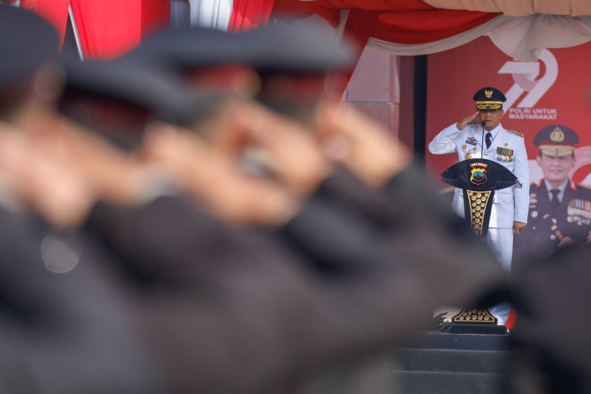 Gubernur Jateng: Polri dituntut semakin  humanis dan responsif