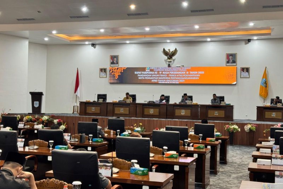 DPRD Rapat Paripurna ke-19 Masa Persidangan III Tahun 2025