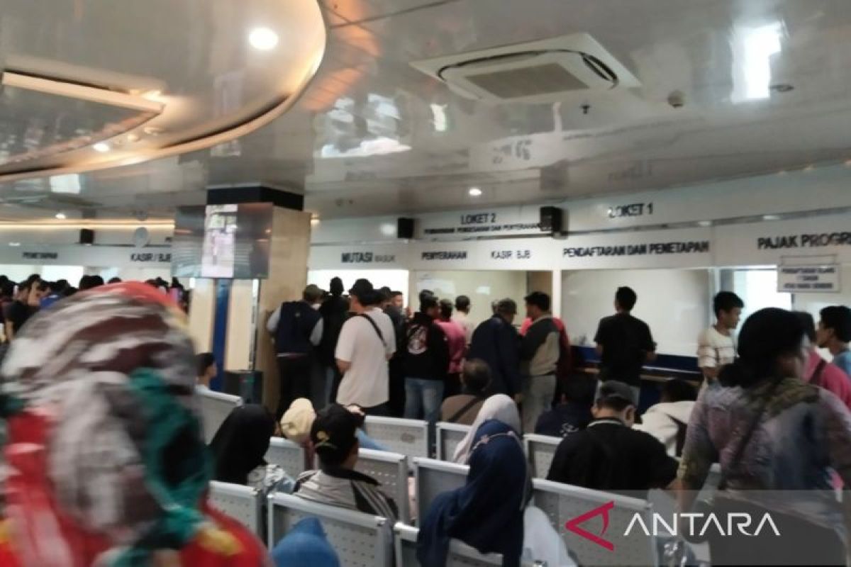 Samsat Karawang: Realisasi pajak kendaraan Rp144,7 miliar hingga Juni