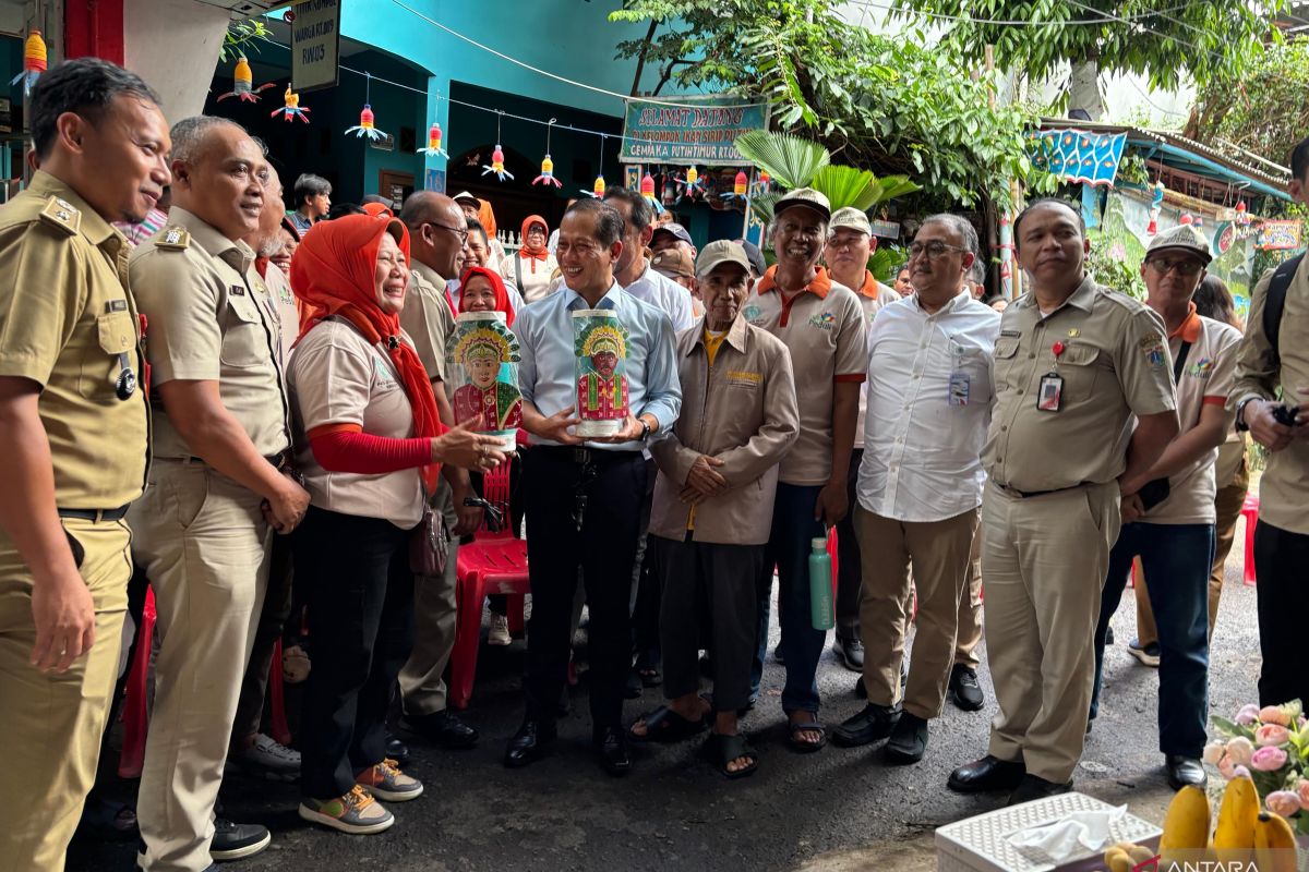 KLH siapkan sanksi & pidana pengelola kawasan yang tak kelola sampah