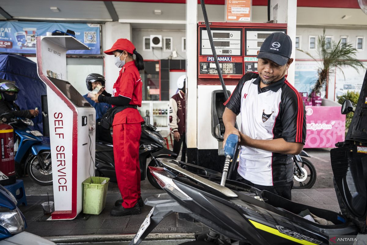 Harga BBM Pertamina dan Shell naik pada awal Juli
