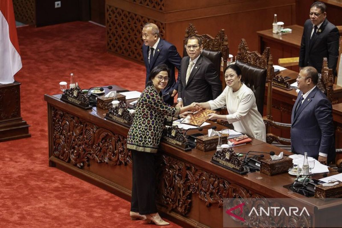 Sri Mulyani ungkap saldo anggaran lebih 2024 sebesar Rp457,5 triliun