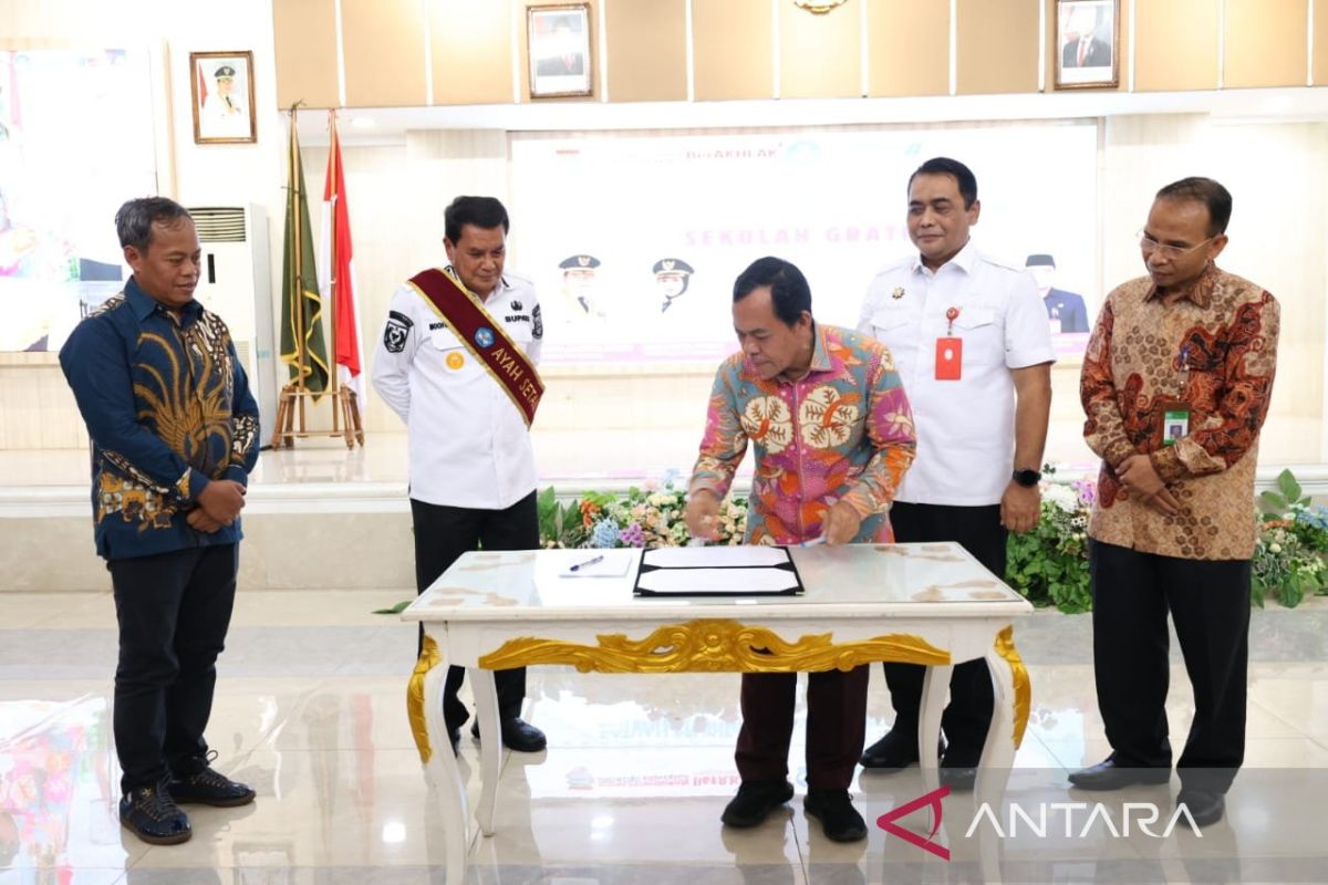 SD/SMP swasta di Tangerang tekan MoU program sekolah gratis