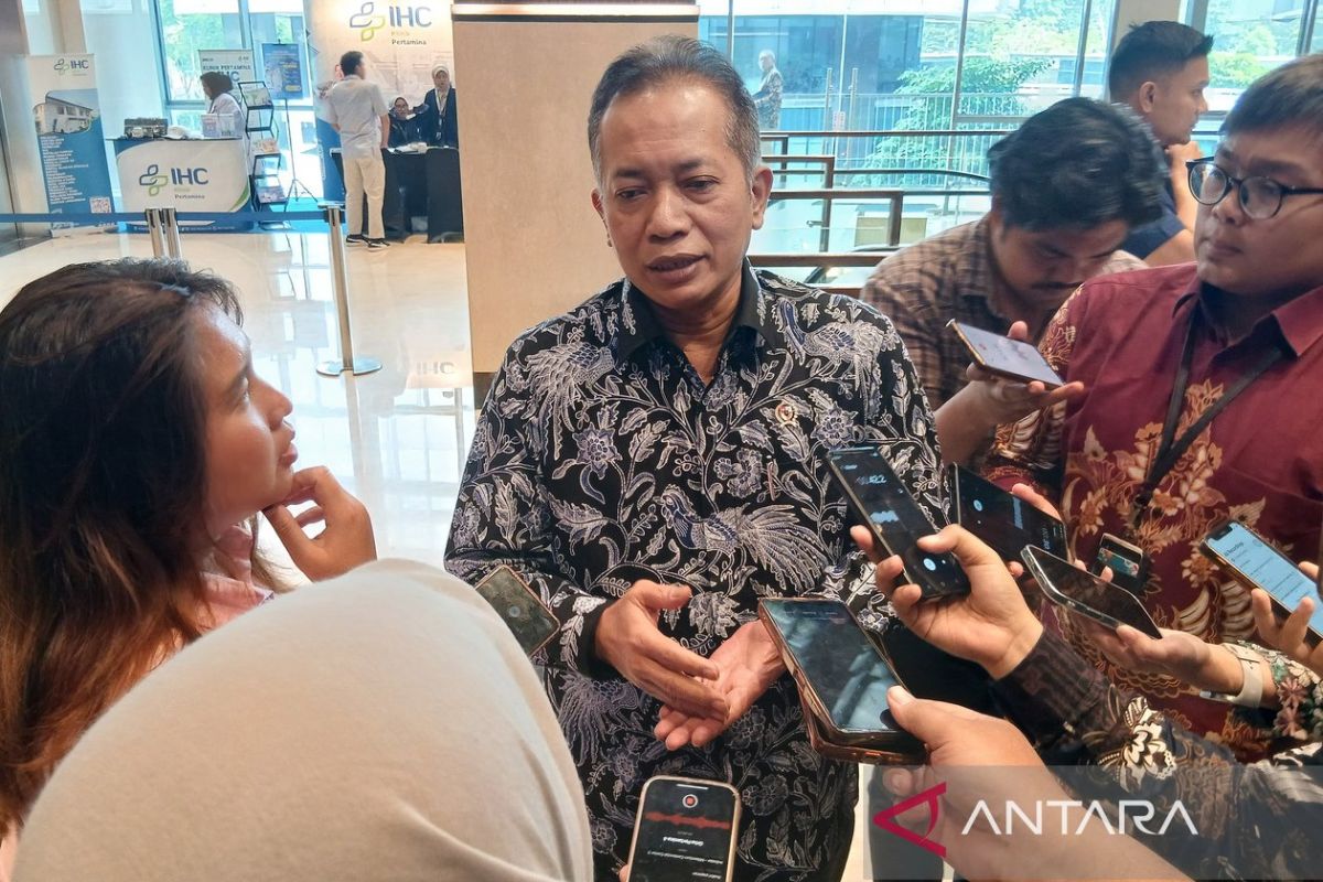 Wamenkop dorong  komunitas bangun perumahan berbasis koperasi