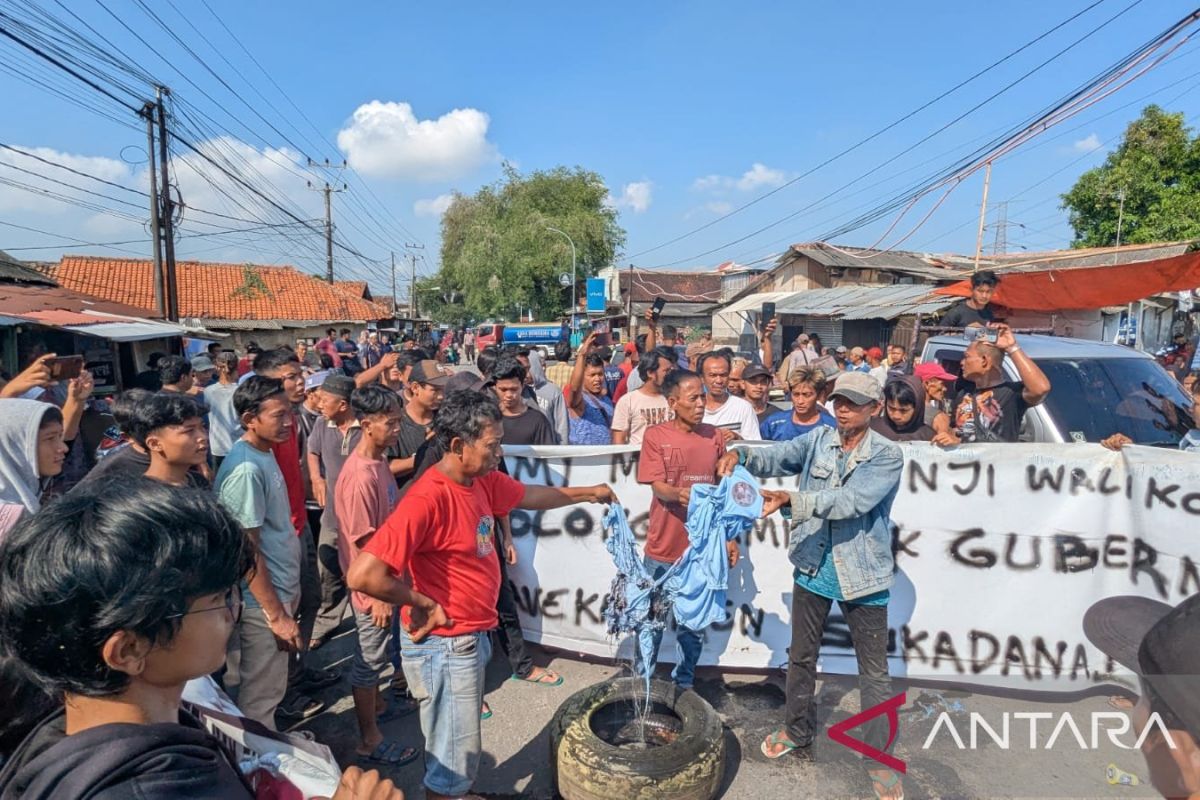 Diwarnai penolakan, normalisasi Kali Cibanten Kota Serang tetap jalan