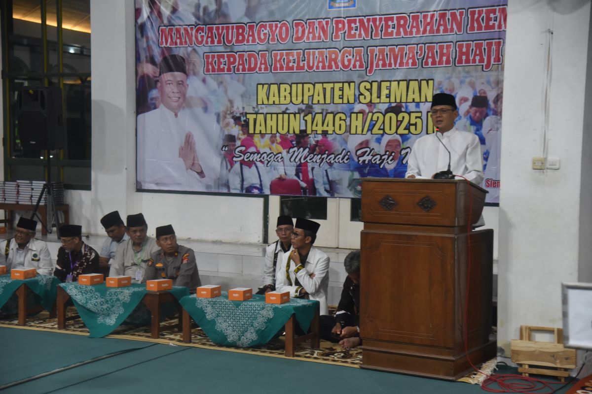 Jamaah haji Sleman diminta dapat menebar manfaat bagi masyarakat