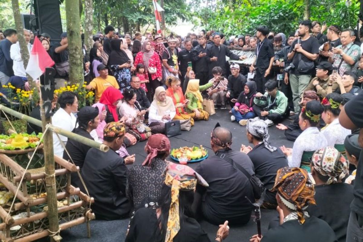 UP aktif dukung pelestarian tradisi Sidekah Bumi di Lembur Sawah Bogor