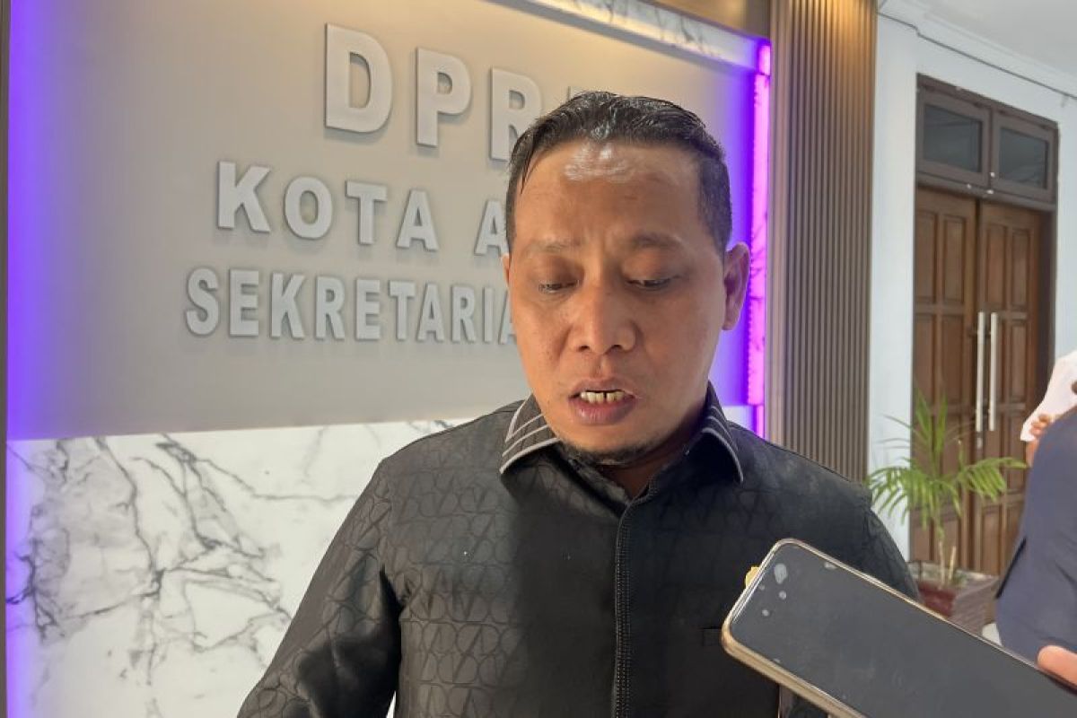 DPRD Ambon desak Pemkot pulihkan akses jalan terputus akibat banjir di Leitimur Selatan