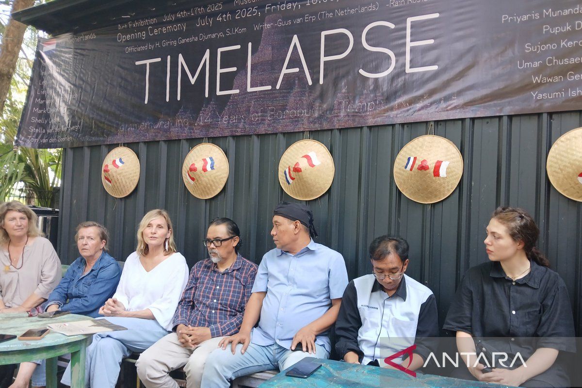 Pameran lukisan peringati 114 tahun restorasi Candi Borobudur
