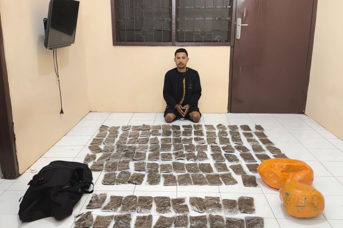 Polresta Sorsel tangkap pria bawa ganja 3,6 kg di Pelabuhan Kota Sorong