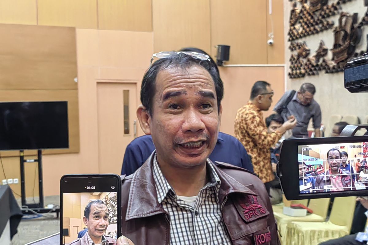 Anggota DPR: Robot polisi bagian inovasi-kreativitas kerja Polri