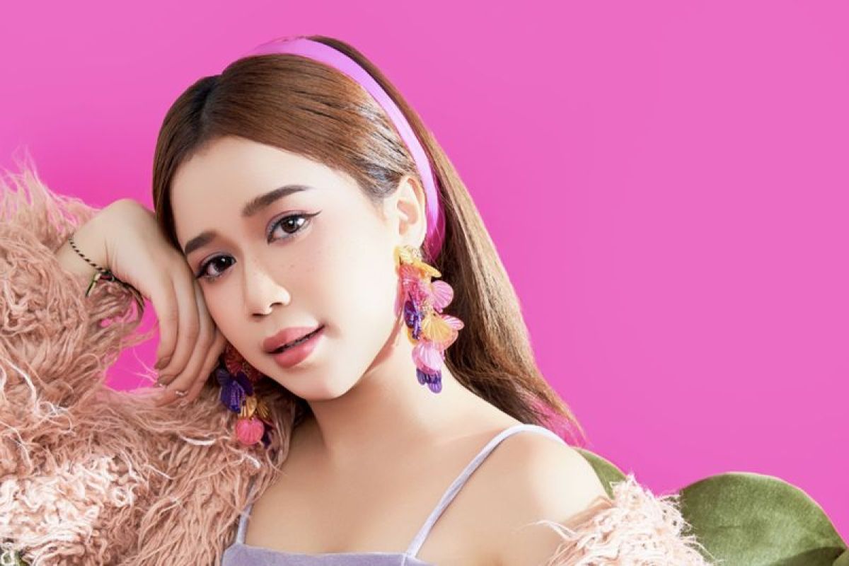 Brisia Jodie jadi musisi indie