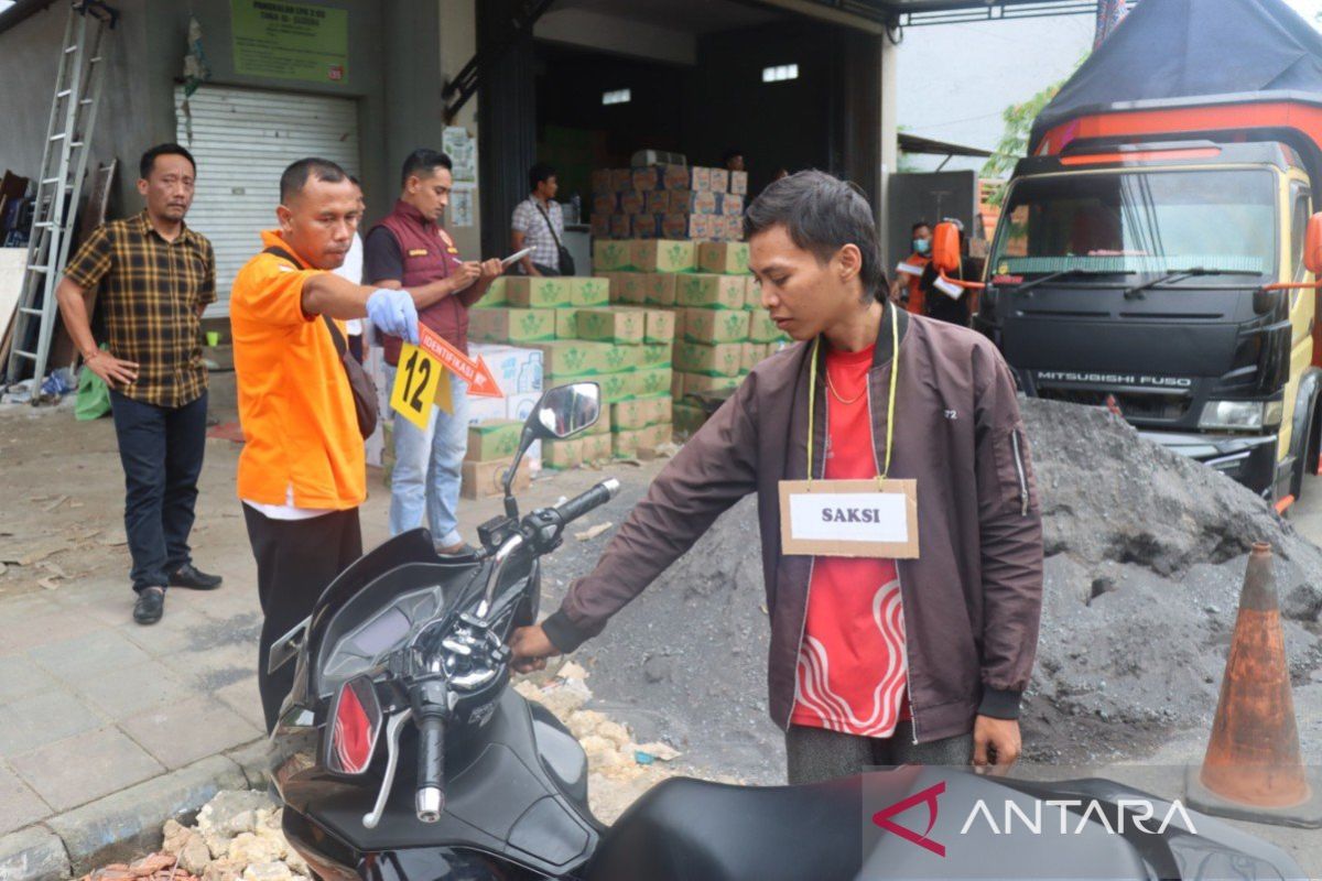 Polres Pamekasan gelar rekonstruksi kasus penganiayaan kurir