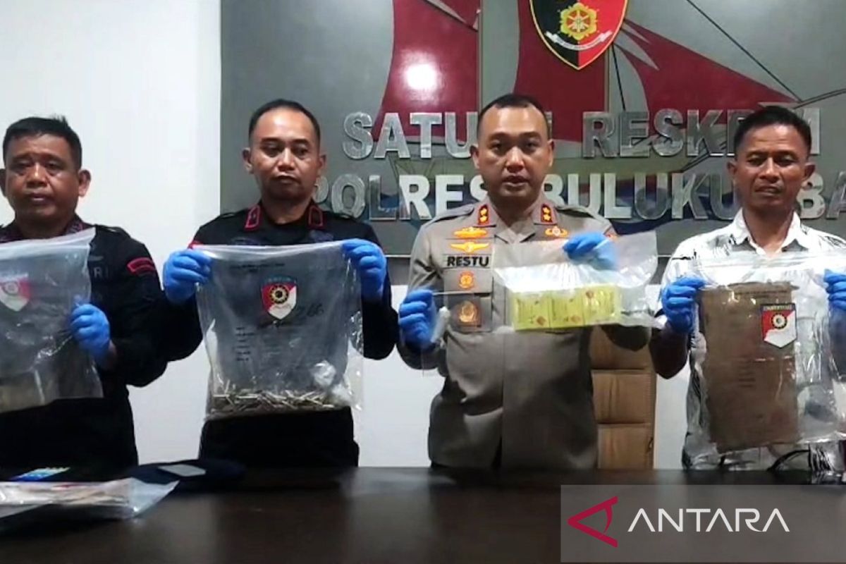 Polres Bulukumba sita ratusan detonator pascaledakan bom ikan
