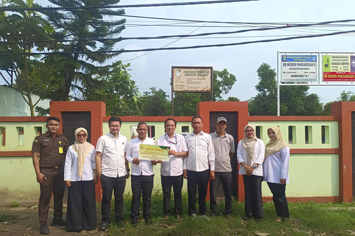 Kejari kembalikan aset lahan SD Pengadegan ke Pemkab Tangerang