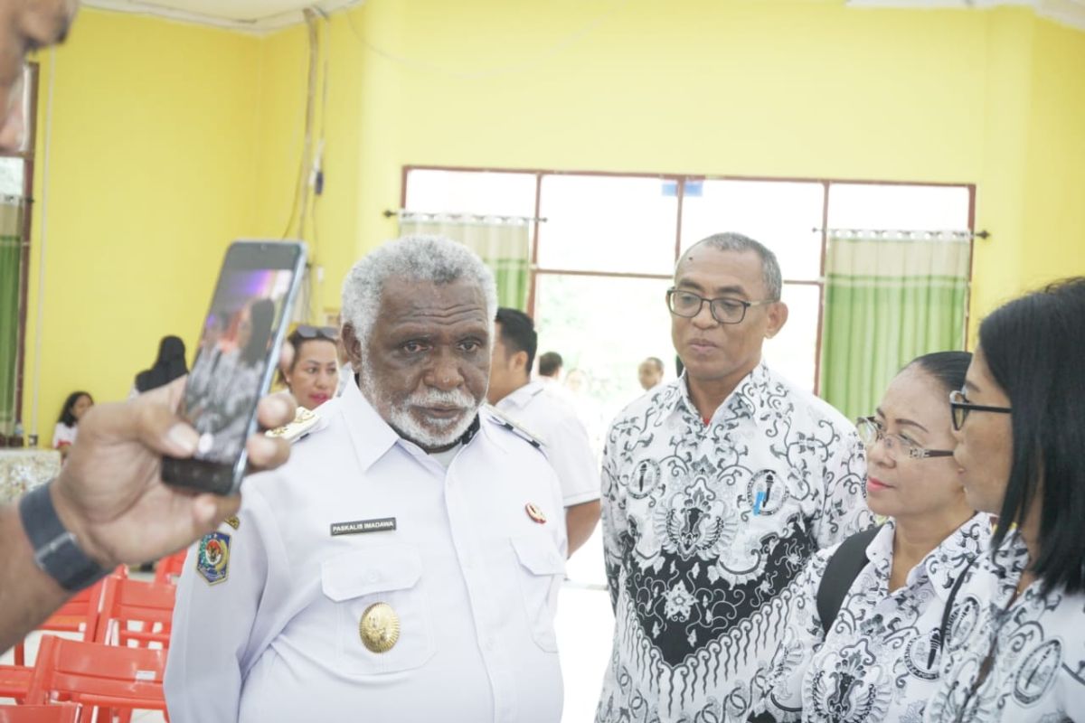 Wagub Papua Selatan: Peran PGRI sangat penting perjuangkan hak guru