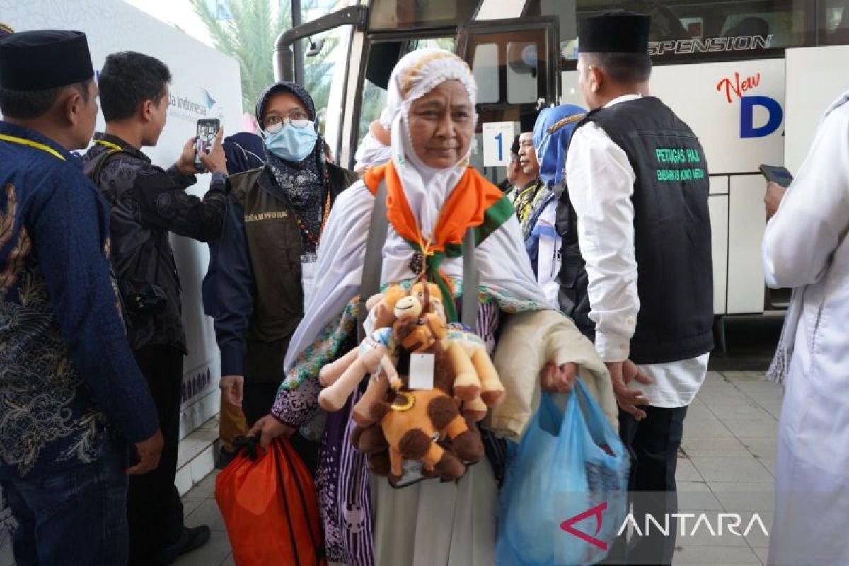 6.445 haji asal Sumut sudah kembali ke tanah air