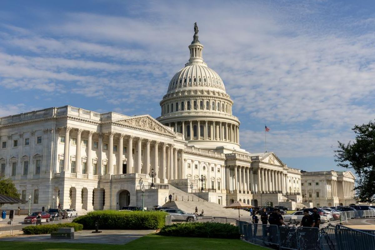 DPR AS sahkan RUU One Big Beautiful Bill yang diajukan Trump