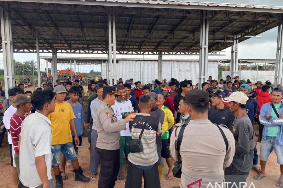 Polres Bangka Selatan kerahkan 45 personel amankan audiensi masyarakat dengan PT SNS