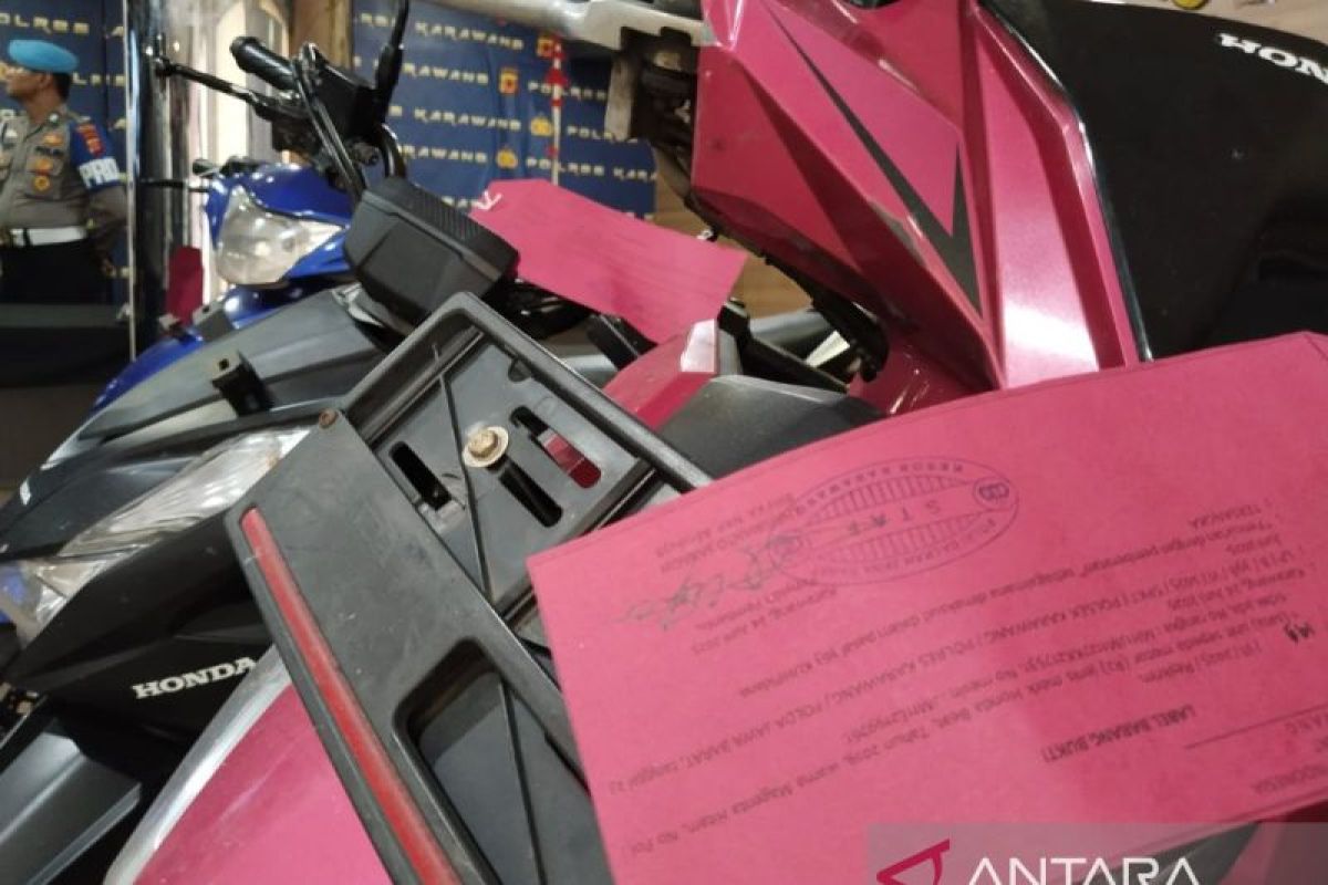 Polres Karawang ringkus empat pelaku pencurian kendaraan motor