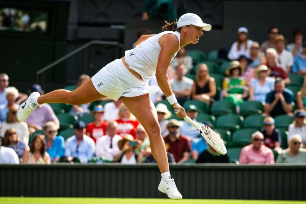 Iga Swiatek berjuang keras untuk capai babak ketiga Wimbledon