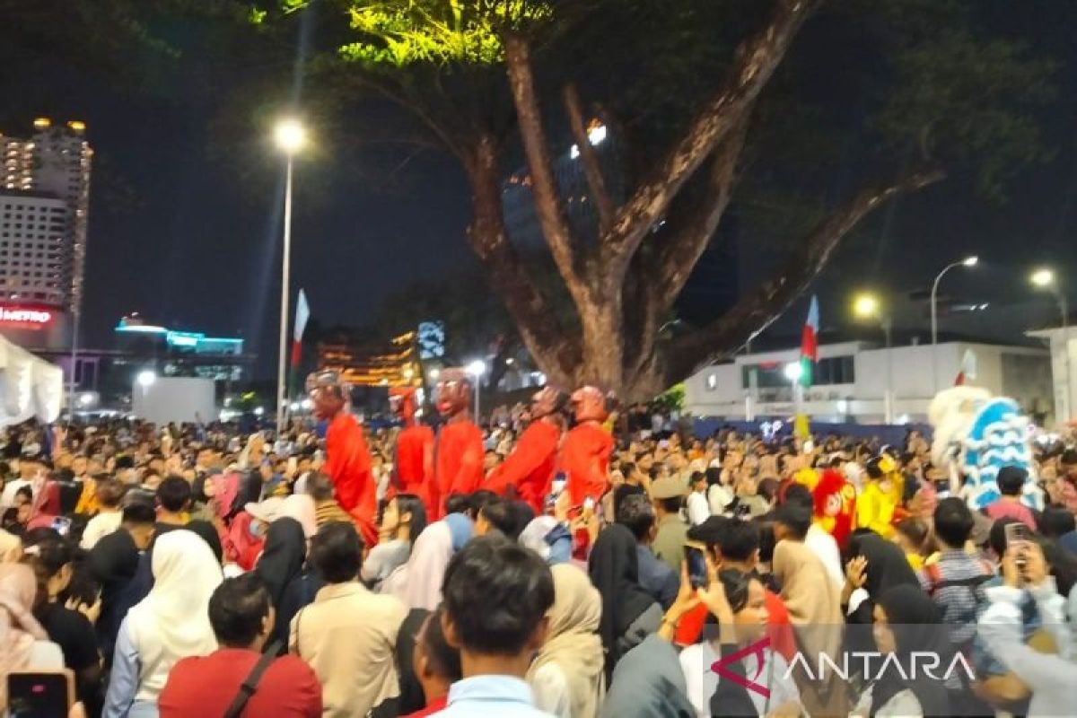 Corolful Medan Carnaval 2025  tampilkan ragam kebudayaan