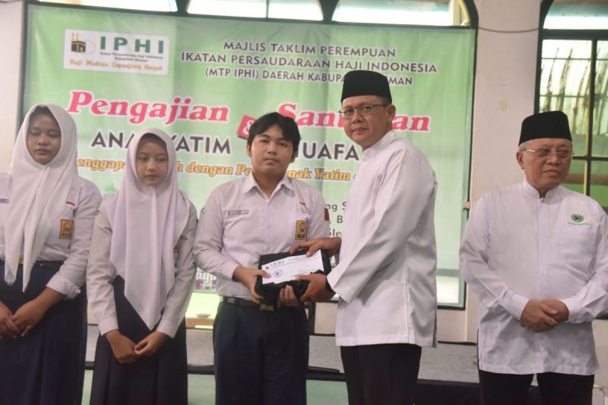 Wabup Sleman bersama MTP IPHI menyantuni anak yatim dan dhuafa