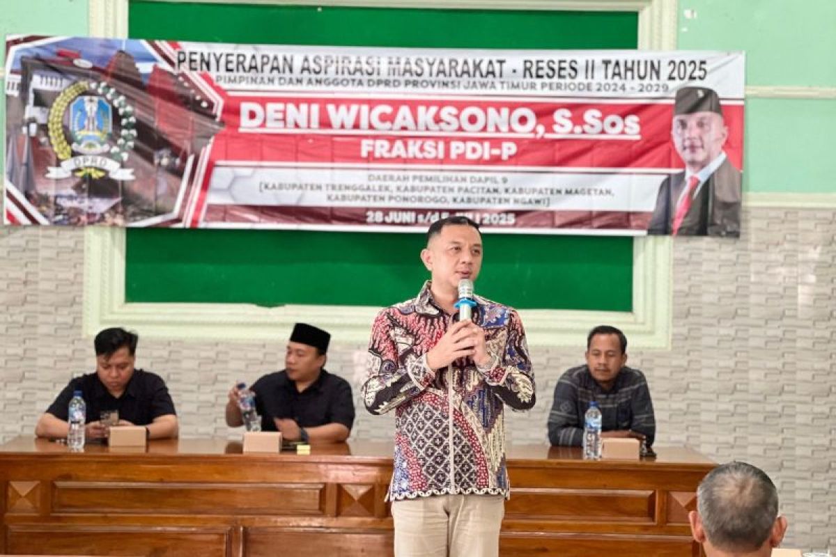 Ditemukan seragam mahal di Trenggalek, DPRD Jatim minta Disdiksegera evaluasi
