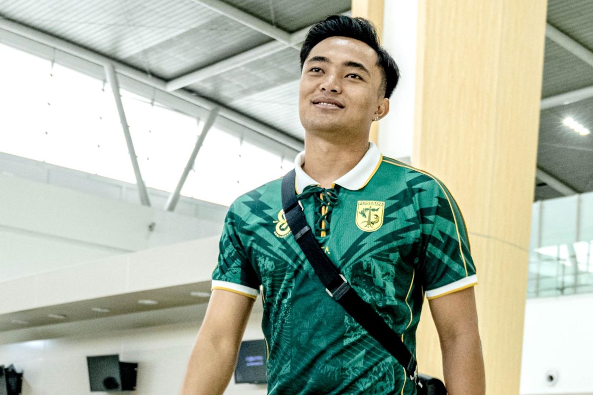 Ernando Ari ambil sisi positif Persebaya absen di ACC 2025