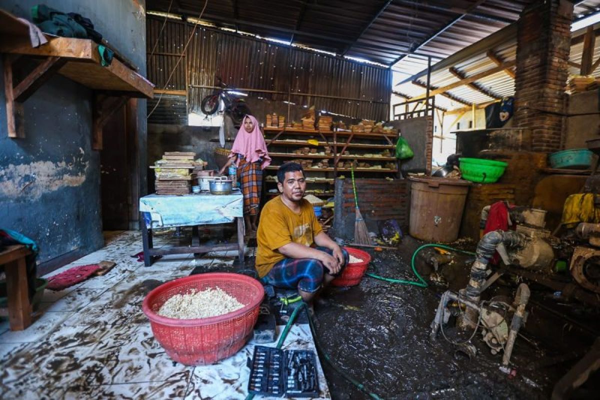 Gubernur NTB komitmen bantu industri tahu terdampak banjir di Mataram