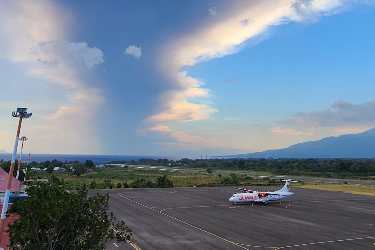 Kemenhub sebut Bandara Fransiskus Xaverius Seda ditutup sementara