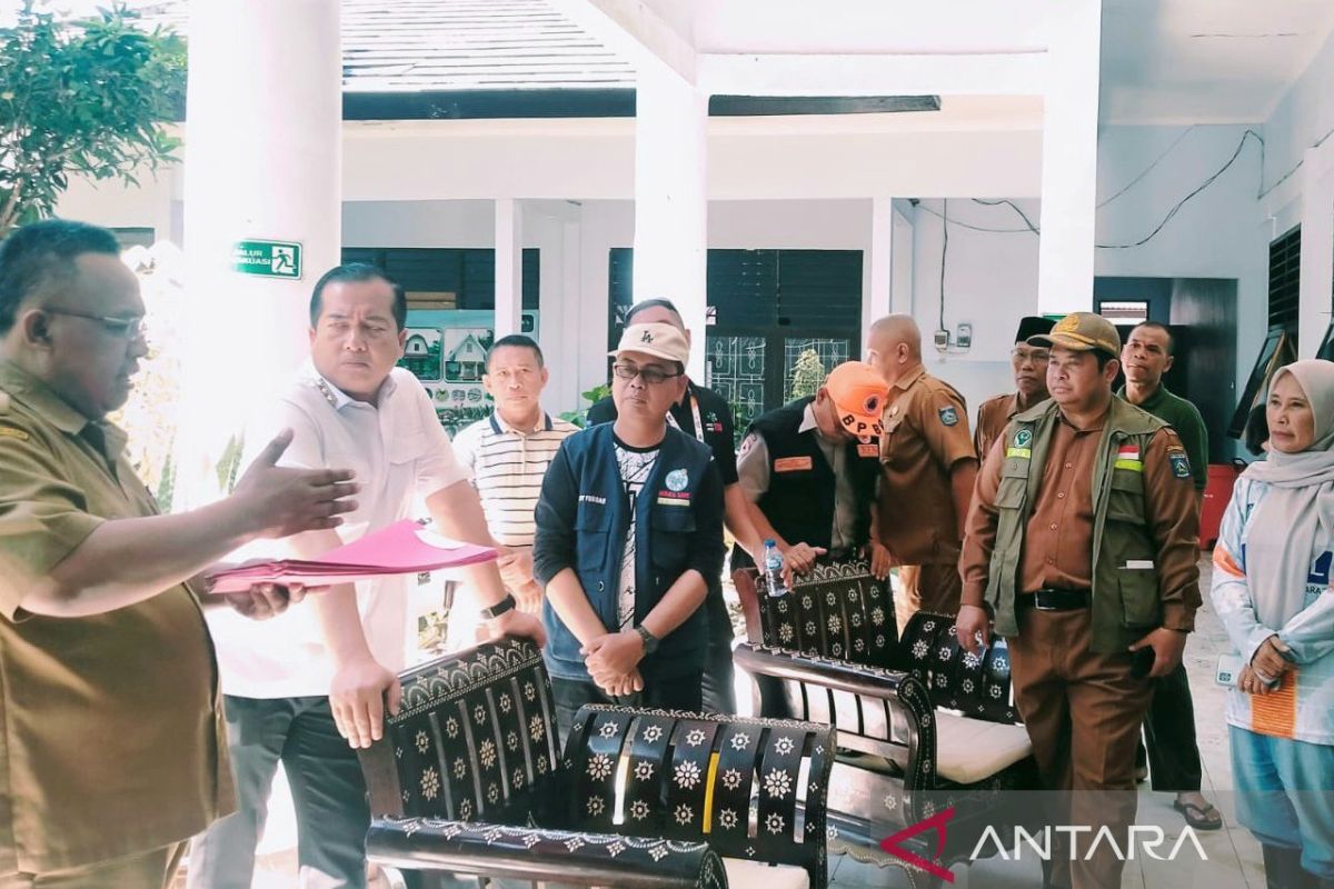 Gubernur Iqbal: ASN libur, fokus gotong royong bersihkan kantor pemerintahan