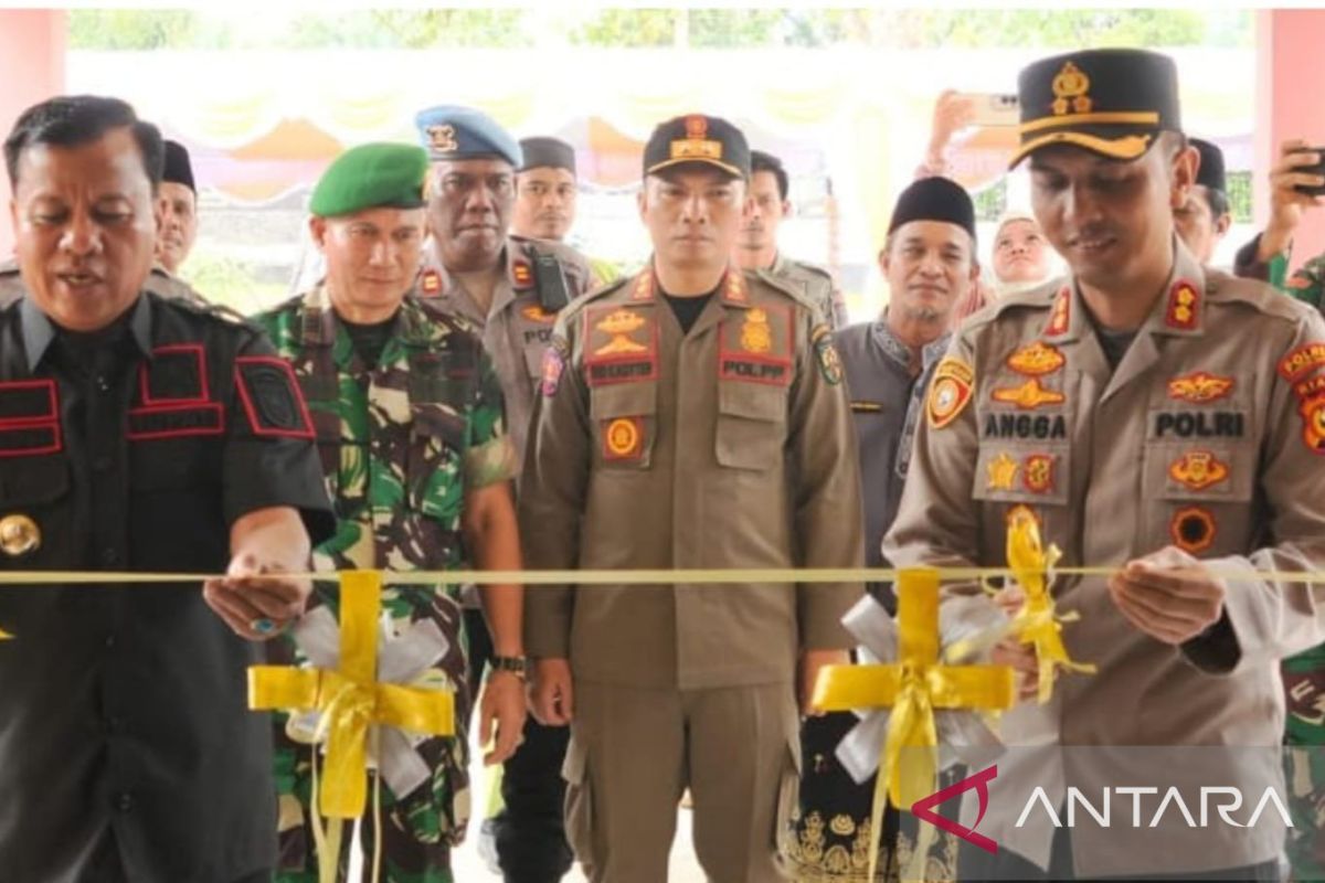 Bupati sebut penting peran aktif kepolisian melayani masyarakat dengan baik