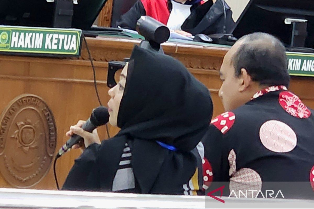 Saksi:  Kepala Bapenda perintahkan catatan iuran kebersamaan dibakar