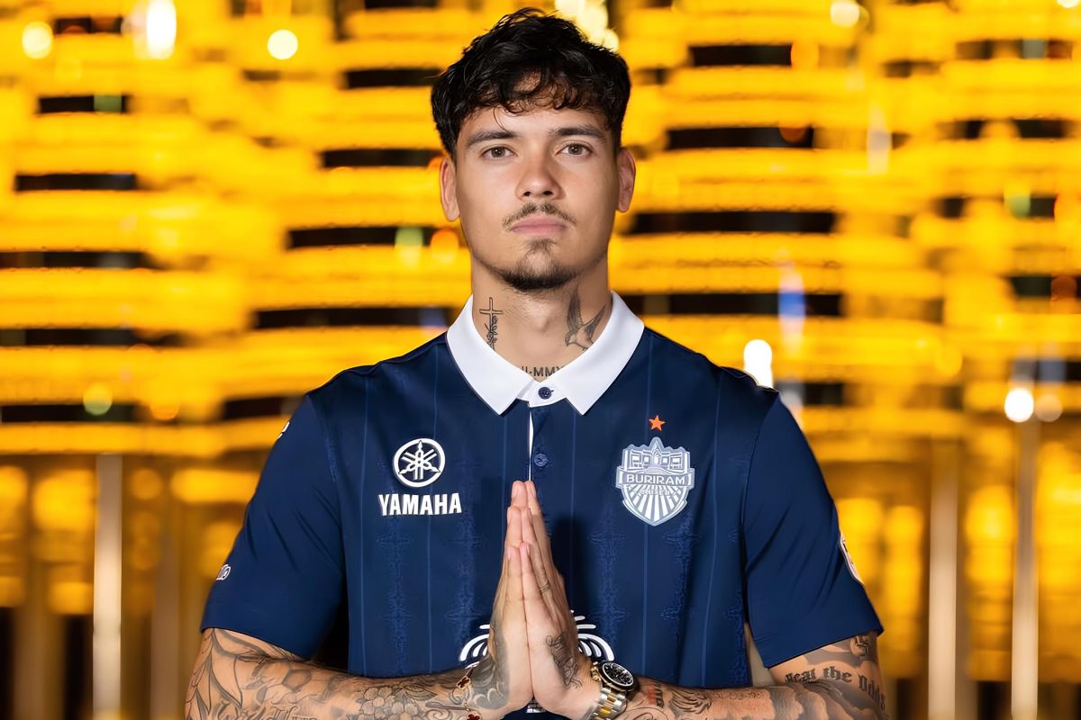 Shayne Pattynama berlabuh di Buriram United Thailand