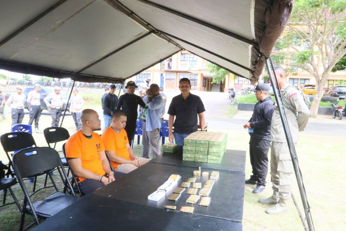 Polda Papua Barat musnahkan 1.600 amunisi ilegal