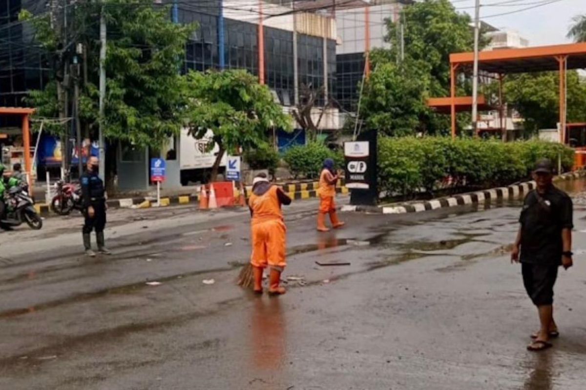 Tiga pompa diaktifkan untuk atasi banjir di Penjaringan
