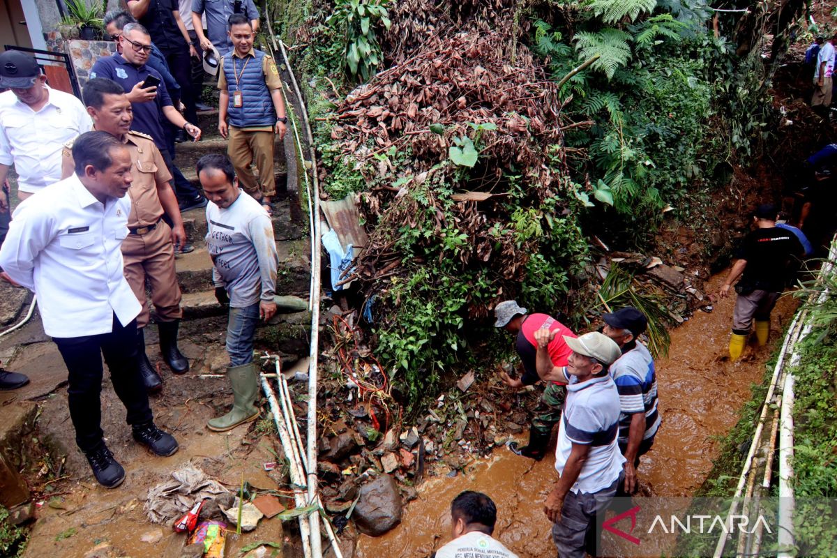 KLH sebut sansi kepada 21 usaha di Puncak demi perlindungan lingkungan