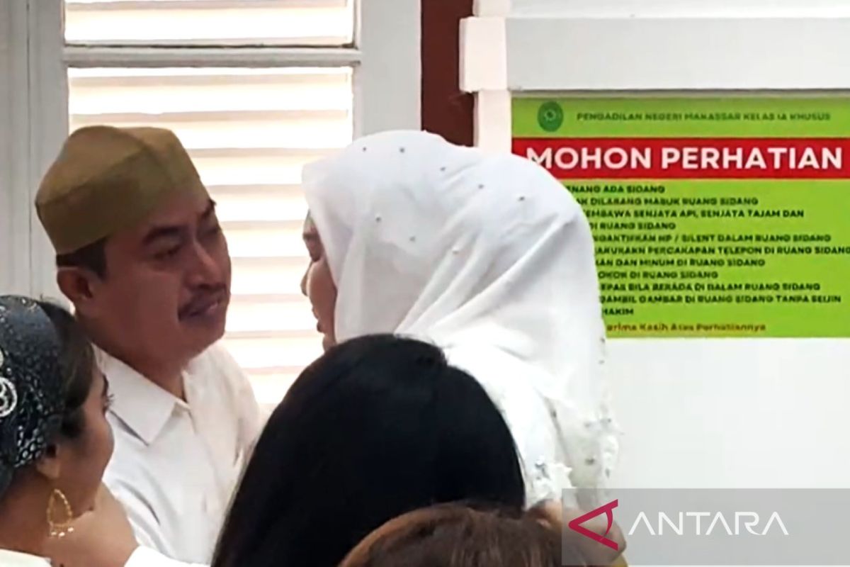 Dua terdakwa kosmetik berbahaya divonis 10 bulan penjara di PN Makassar
