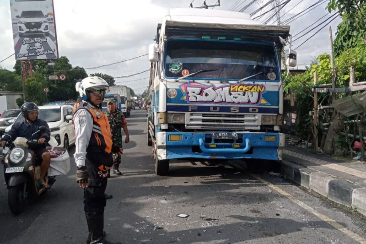 Dishub Denpasar tertibkan kendaraan parkir sembarangan