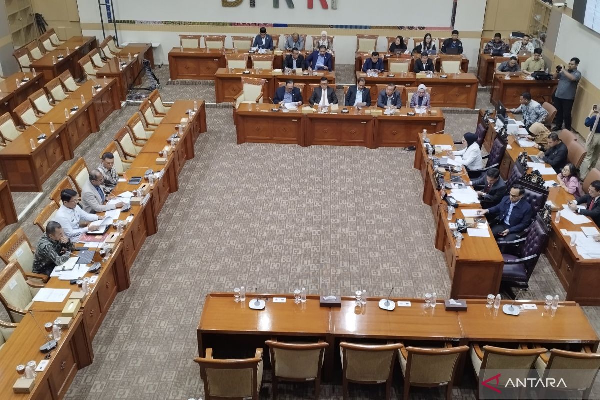Ketua Komisi III DPR  pimpin langsung Panja revisi UU KUHAP