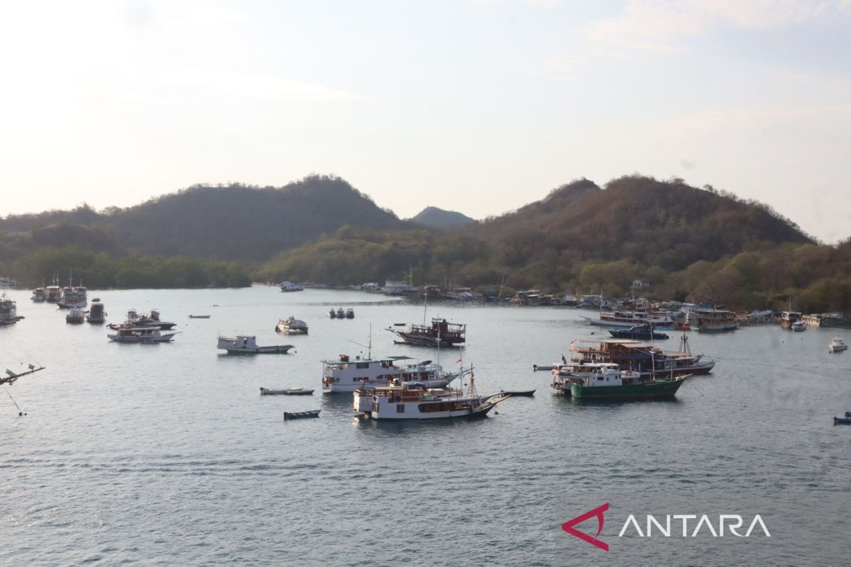 KSOP ingatkan nakhoda mewaspadai potensi cuaca ekstrem di TN Komodo