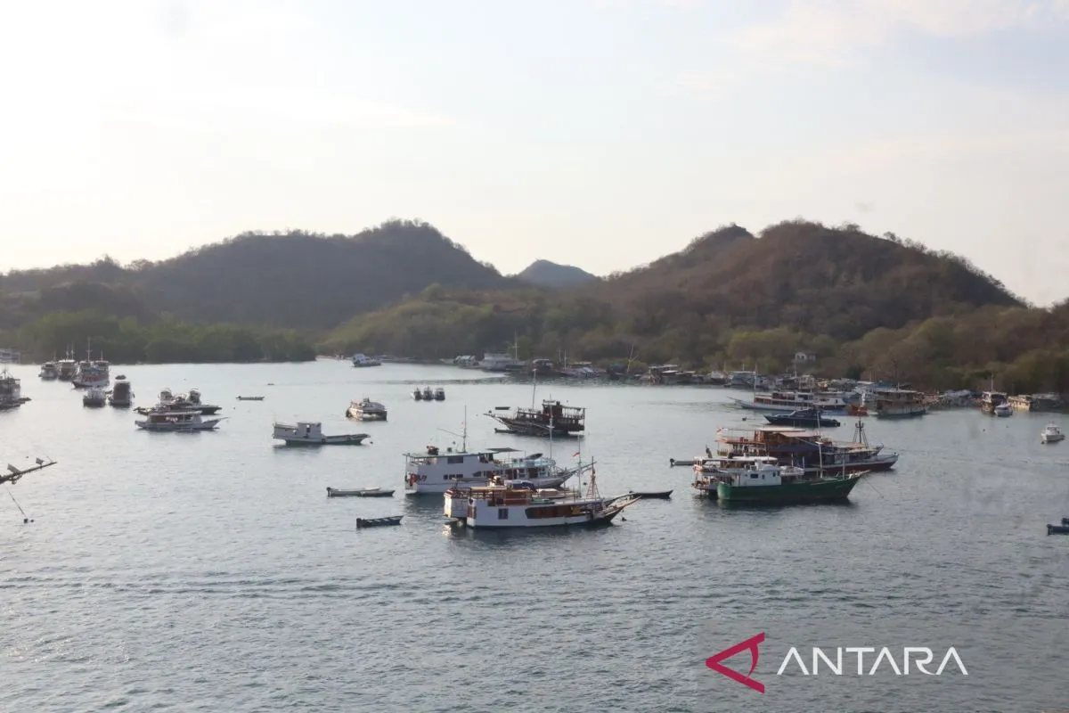 KSOP ingatkan nakhoda mewaspadai potensi cuaca ekstrem di TN Komodo