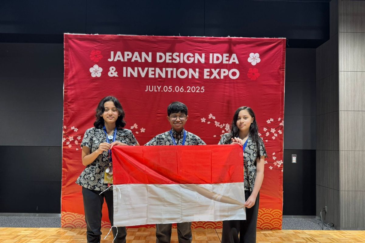 Siswa Mentari Intercultural School raih 2 medali perak di JDIE 2025