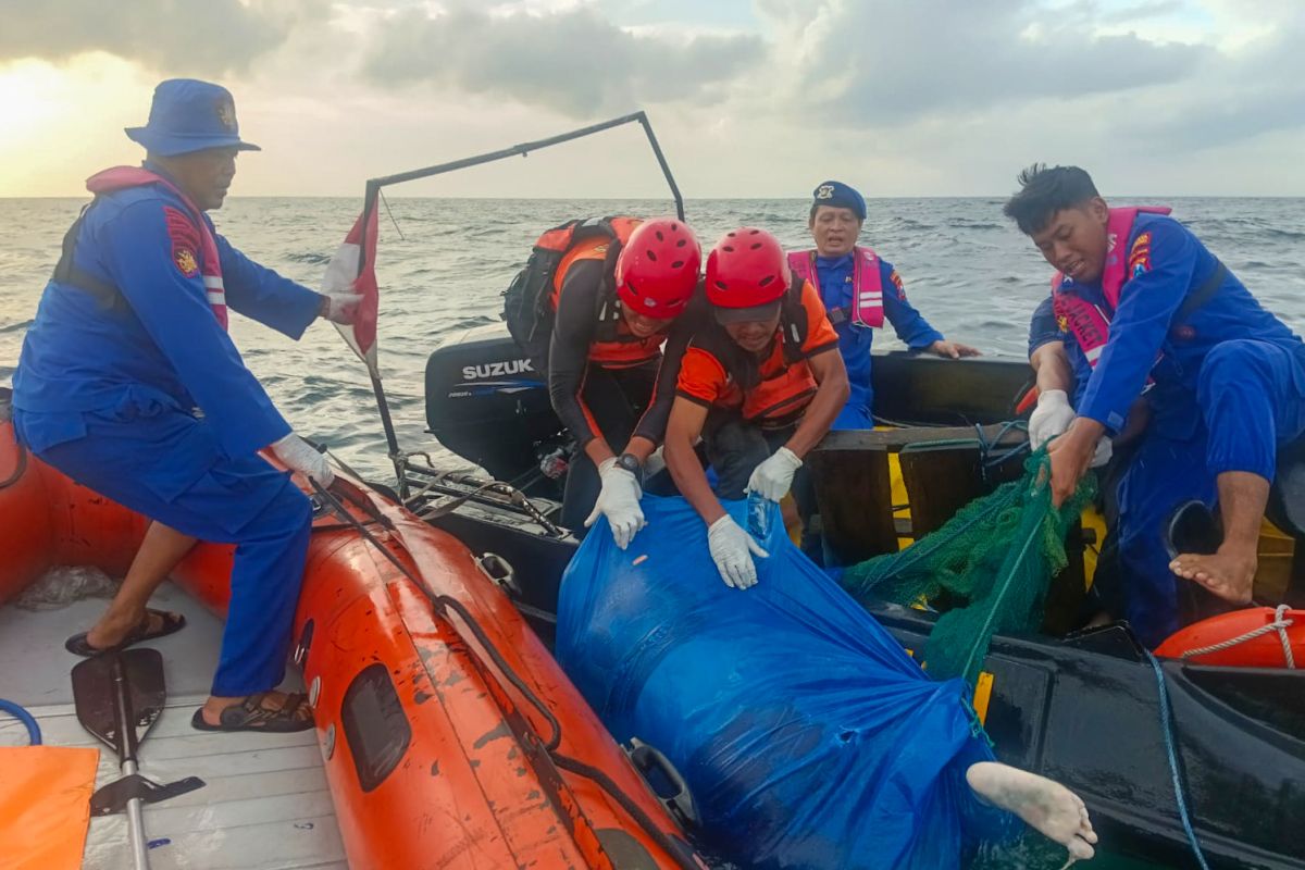 SAR temukan 2 mayat diduga korban Kapal Tunu,   20 mil dari lokasi